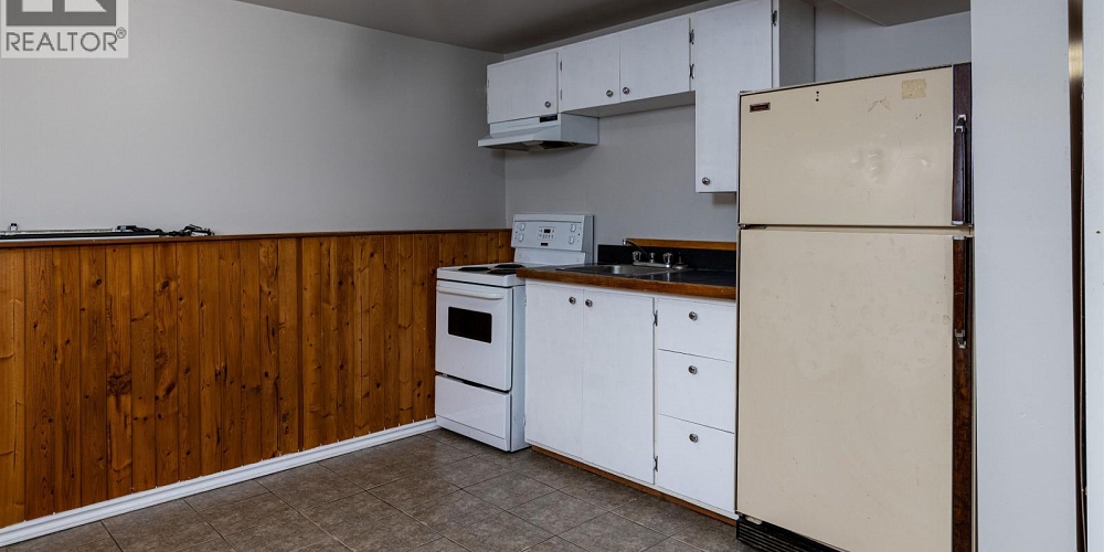 4821 PARK AVENUE Terrace Photo 6 4821 PARK AVENUE Terrace Photo 6